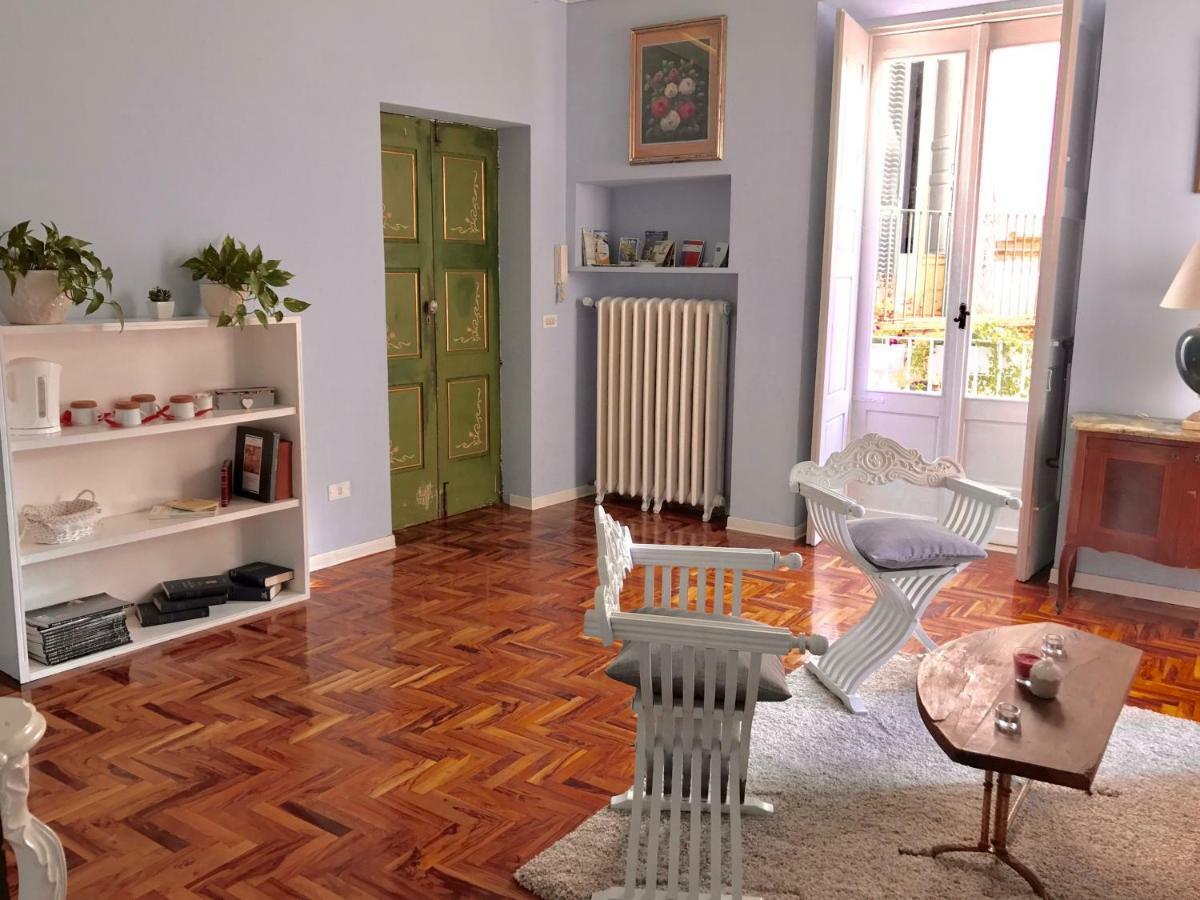 B&B Palazzo Giorgi มาร์ตินาฟรังกา ภายนอก รูปภาพ